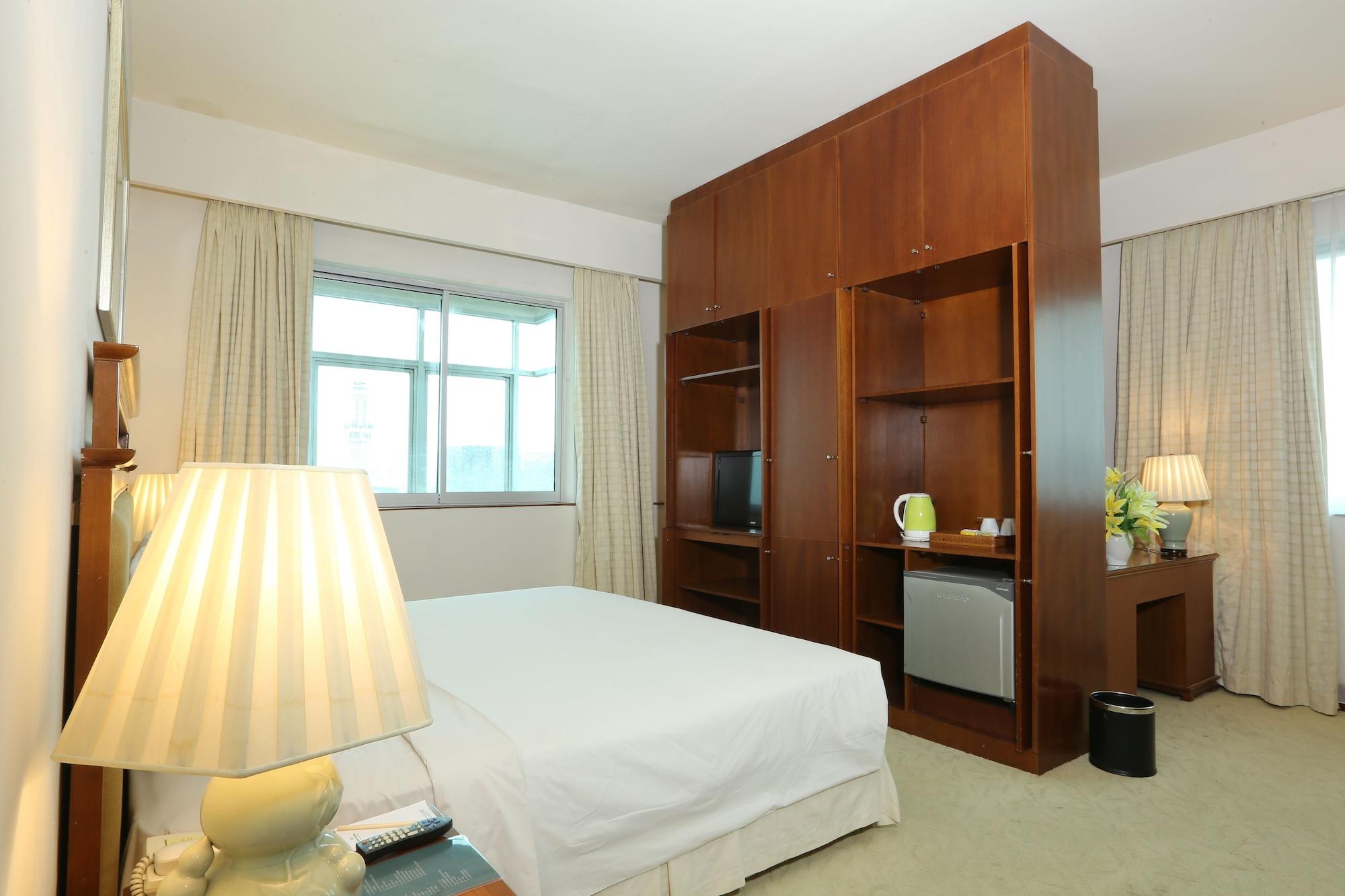Hotel Santika Pontianak Exterior foto