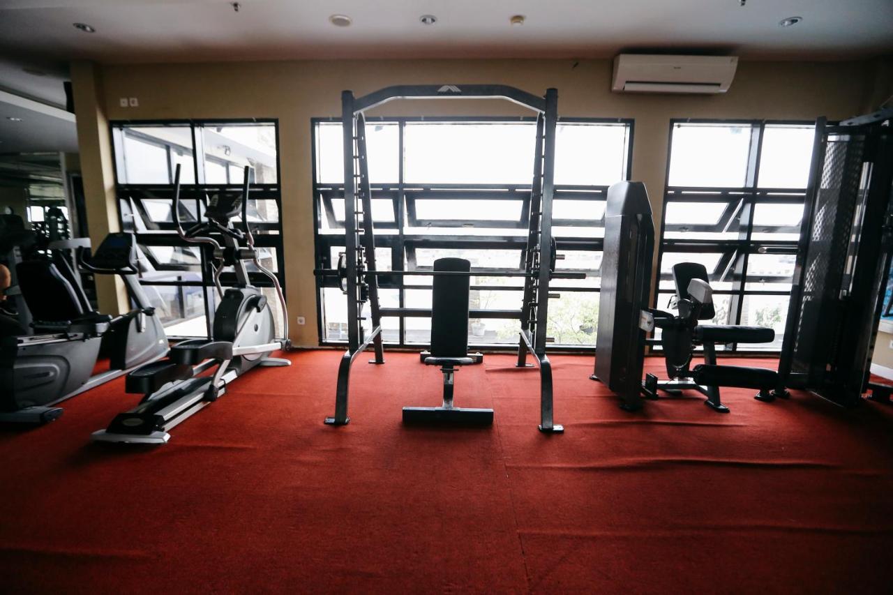 Hotel Santika Pontianak Exterior foto